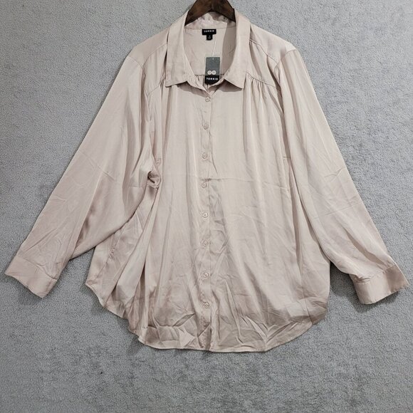 NWT Torrid Madison Women's 4X Satin Button-Up Long Sleeve Shirt    JPT - Picture 1 of 8